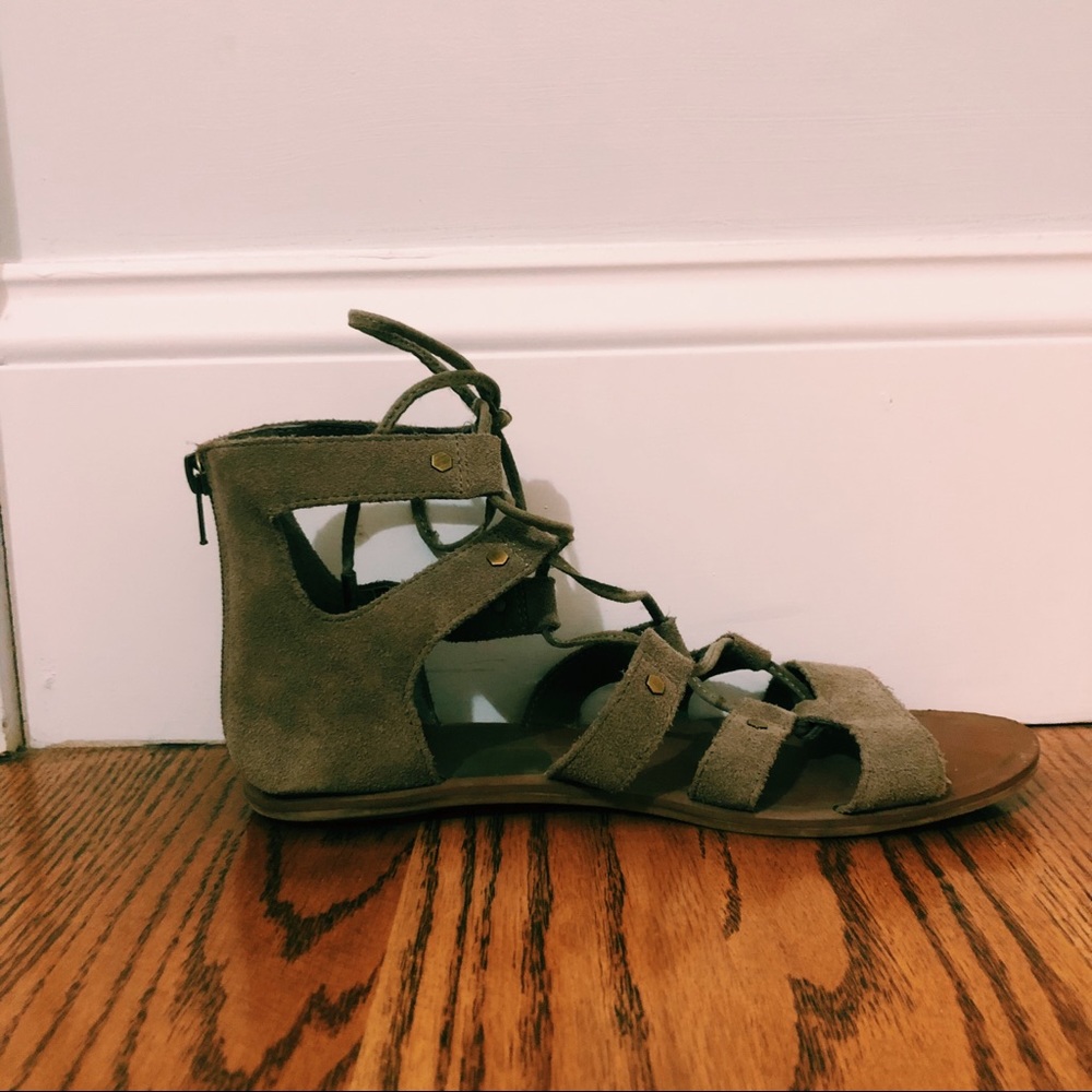 Dolce Vita Tie Flats